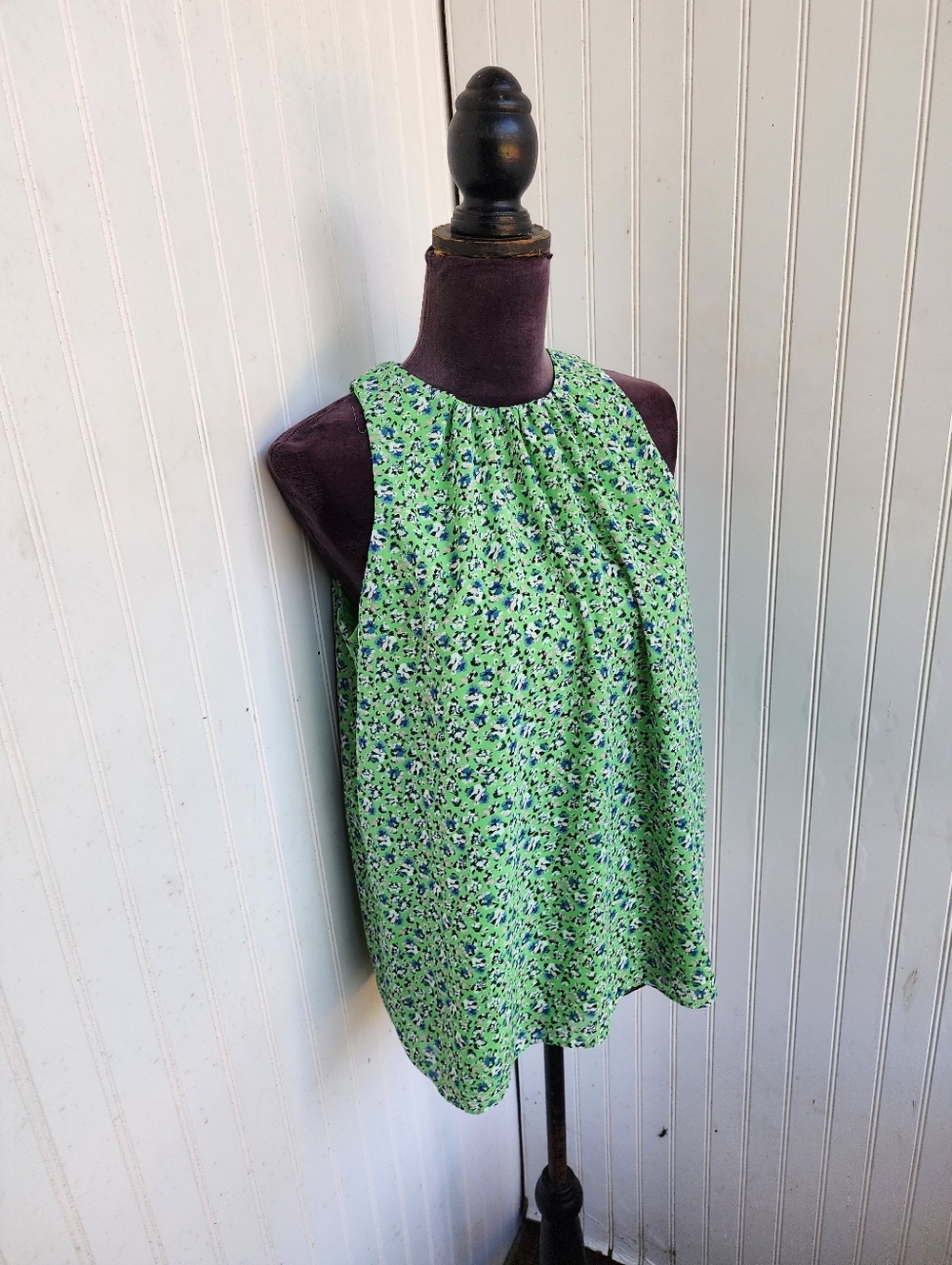 Vince Camuto Womens Classic Escape Blouse Ditsy Floral Feminine Green Blue Sz M - Picture 3 of 12